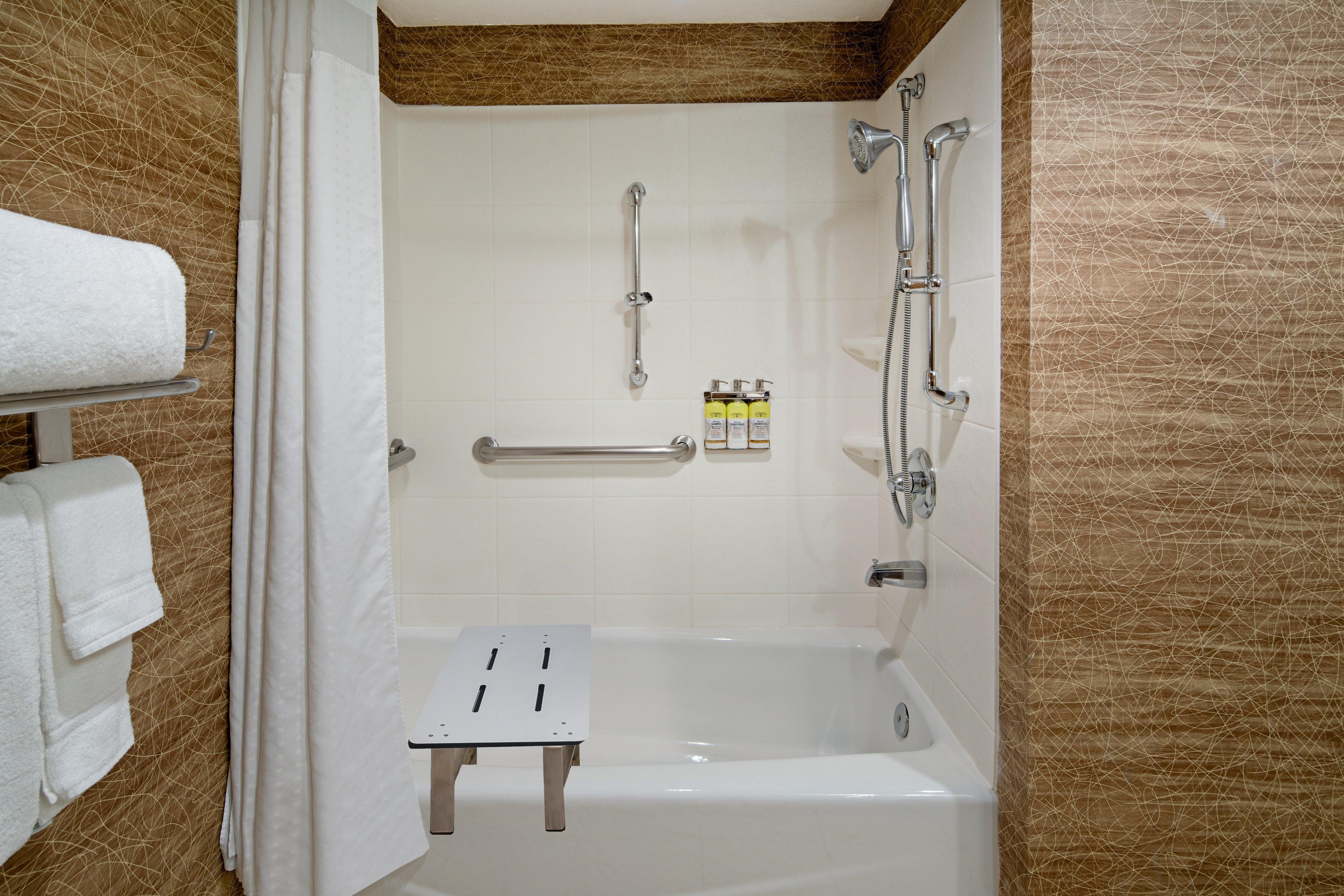 Holiday Inn Express Port Hueneme By Ihg Bagian luar foto