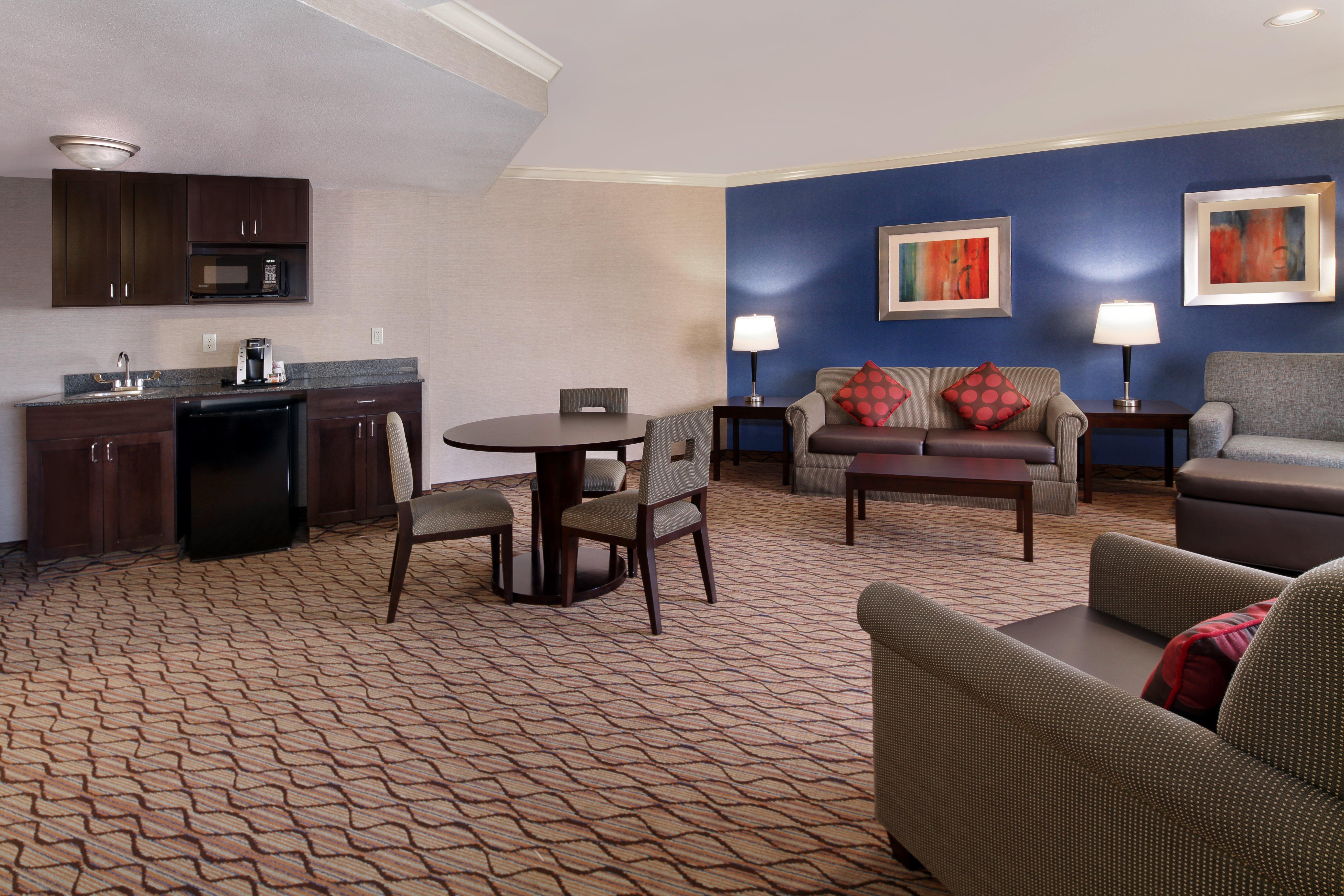 Holiday Inn Express Port Hueneme By Ihg Bagian luar foto